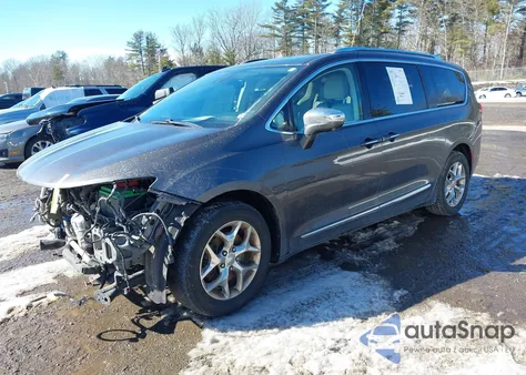 2017 Chrysler Pacifica Limited from USA, damaged, VIN 2C4RC1GG4HR753555